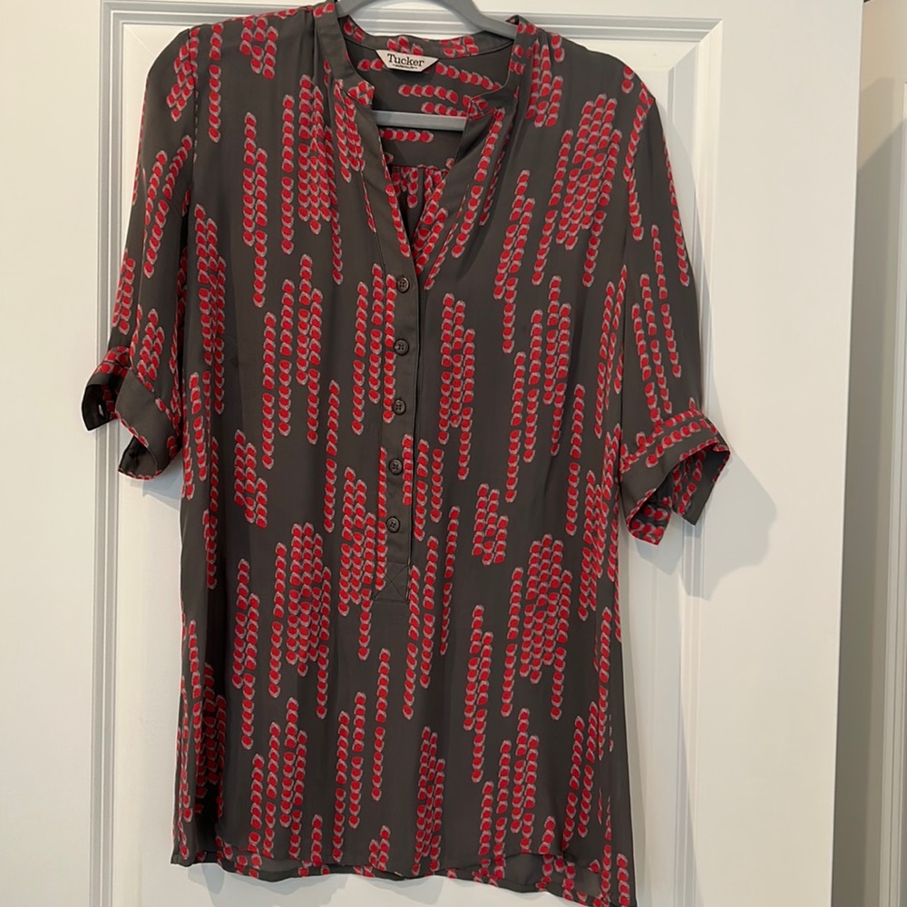 Beautiful Tucker blouse